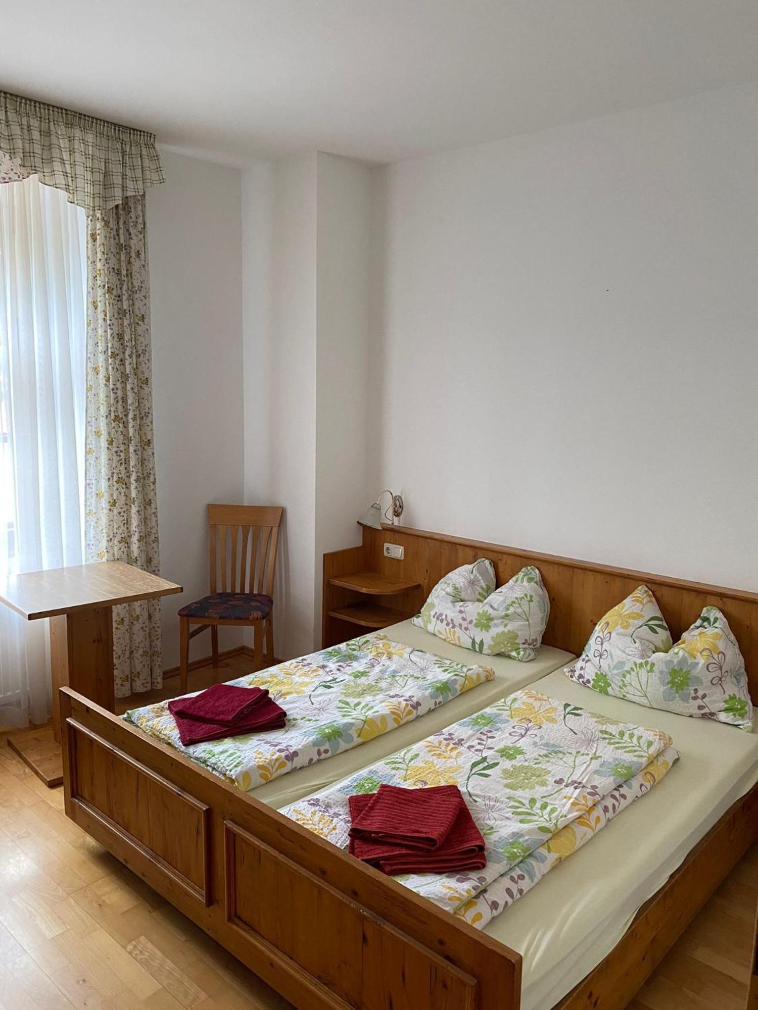 Hotel Gasthaus Wildrast à Gopfritz an der Wild Extérieur photo