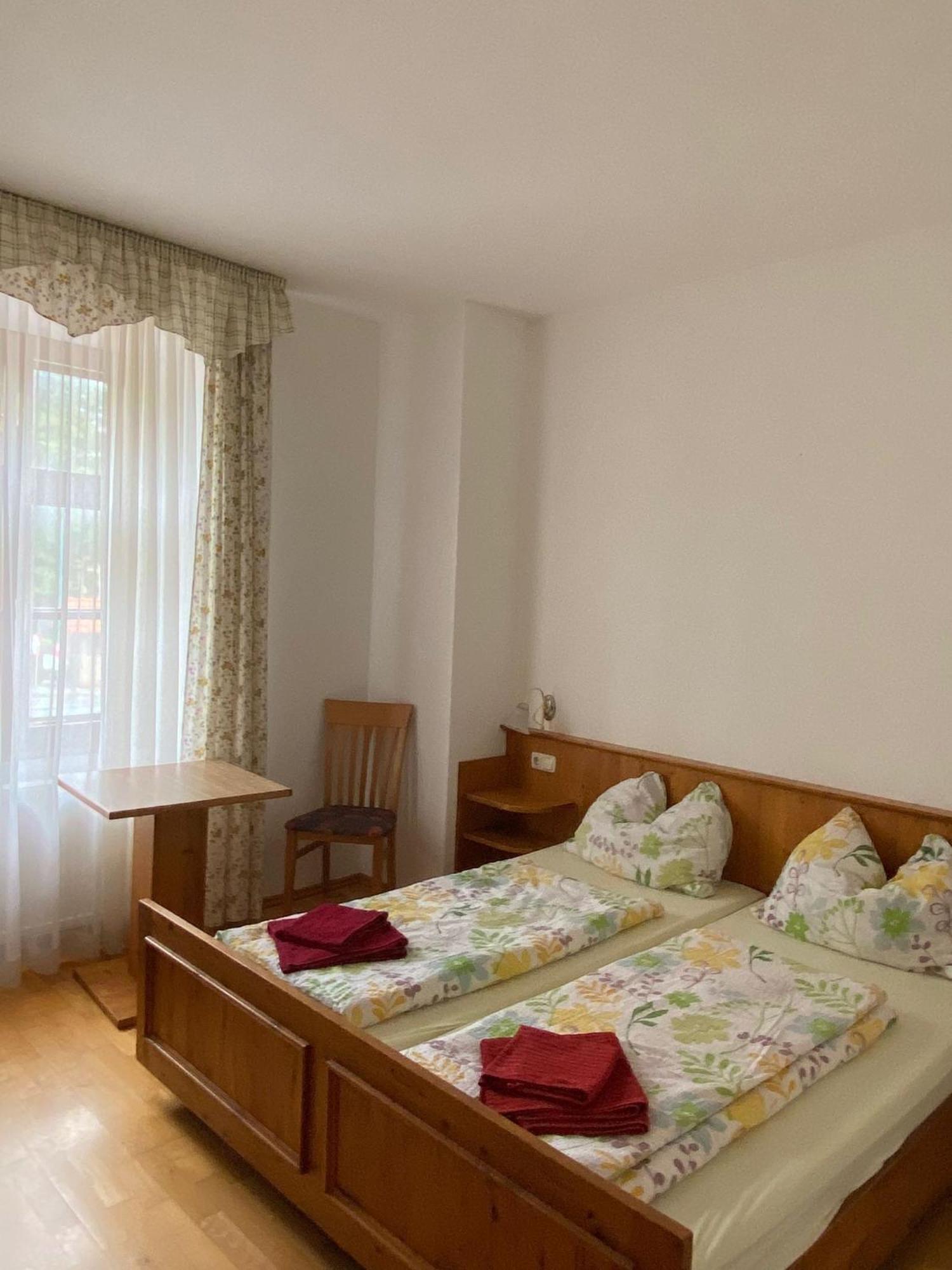 Hotel Gasthaus Wildrast à Gopfritz an der Wild Extérieur photo